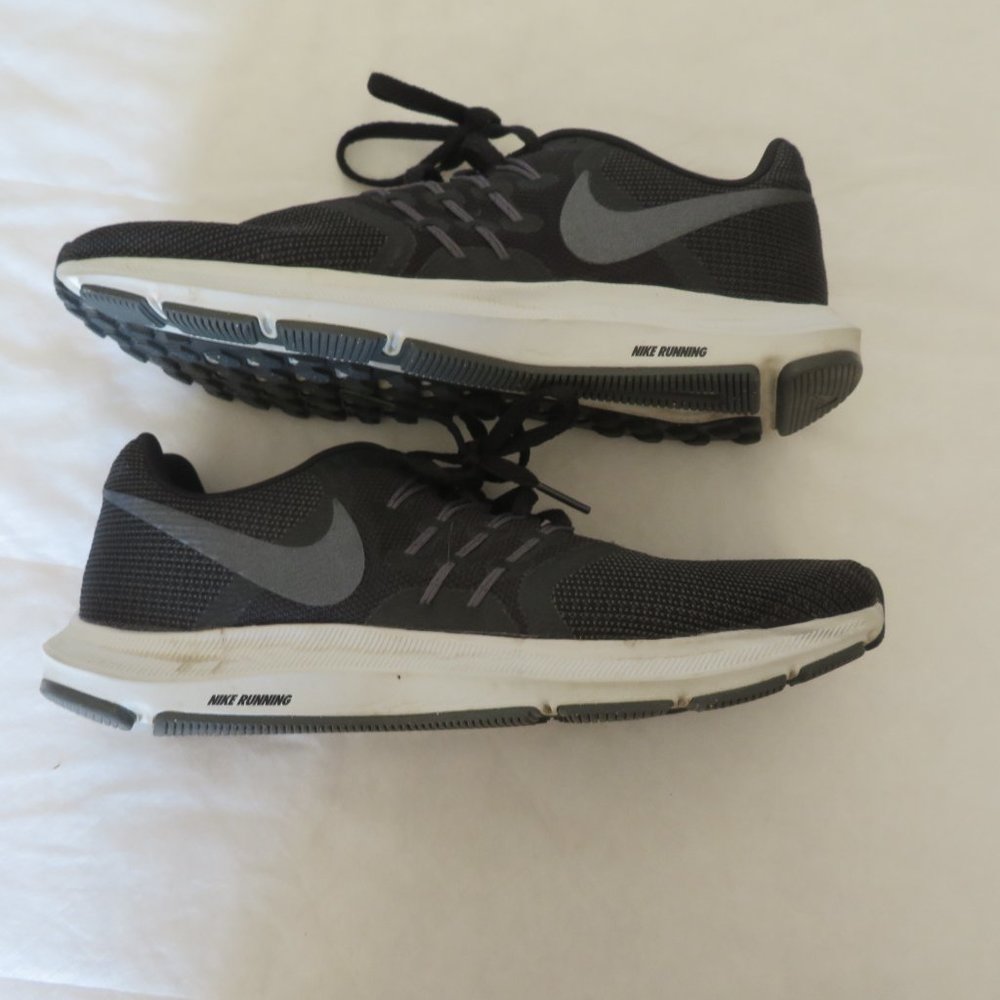 Nike Run Swift Running Shoes - image 1